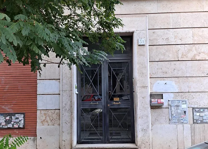 Giovanni Home Porta Metronia